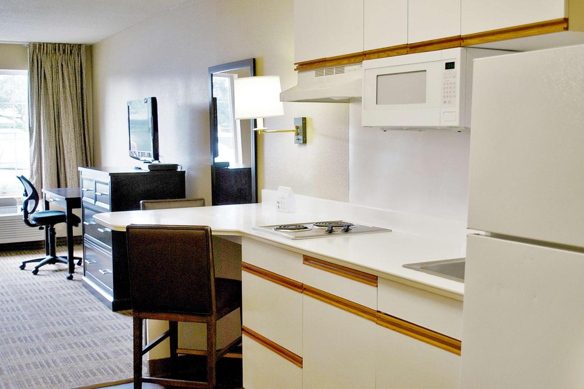 Extended Stay America Select Suites - Chicago - Vernon Hills - Lincolnshire Mettawa Экстерьер фото