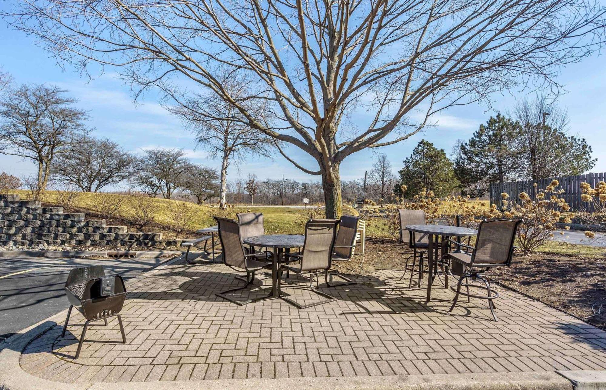 Extended Stay America Select Suites - Chicago - Vernon Hills - Lincolnshire Mettawa Экстерьер фото